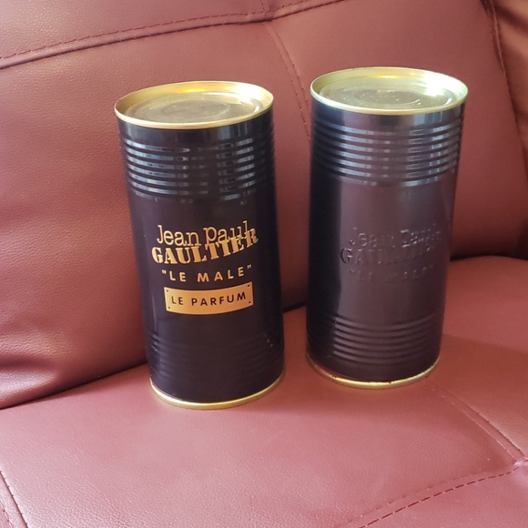 Perfume and colonge - Picture 2 of 3